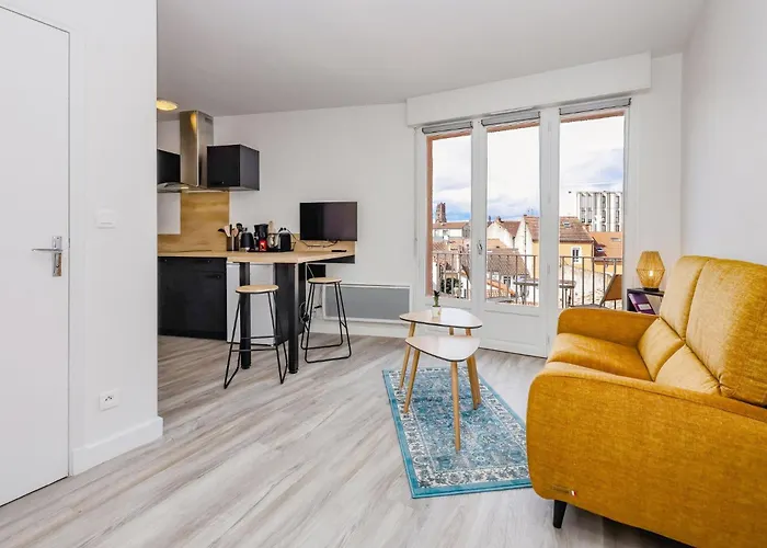 Le Marechal - Parking - Terrasse - Albi